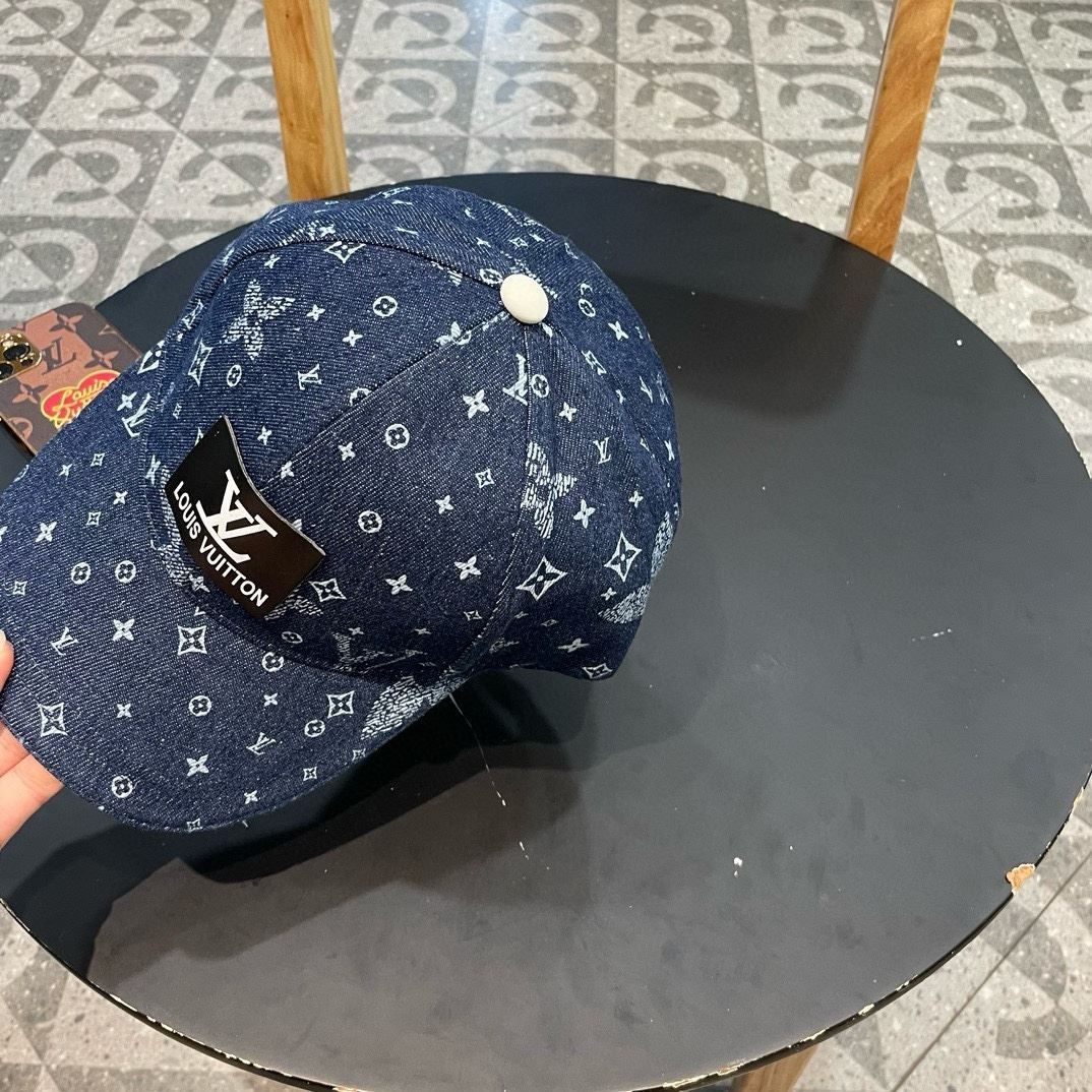 Louis Vuitton Caps